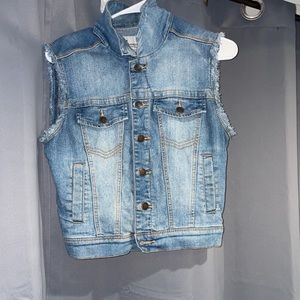 Denim sleeveless vest